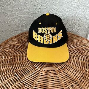 Vintage Boston bruins nhl snap back hat